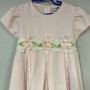 Rare Editions girl dress size 4 - elegant pale pink dress with ribbons / flowers